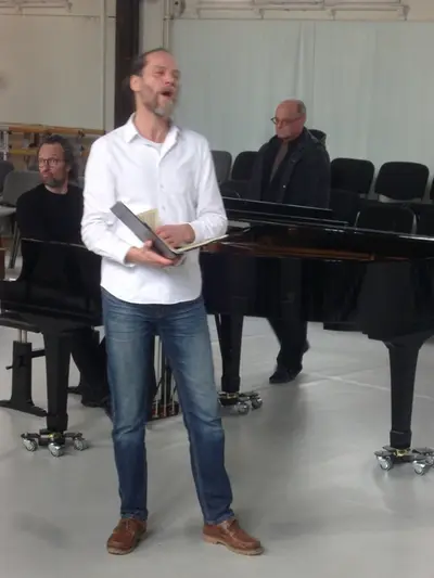 Don Pizarro in "Fidelio", Göttinger Stadtkantorei, Alte Fechthalle, Göttingen 2020 (mit Bernd Eberhardt und Matthias Schlachter)