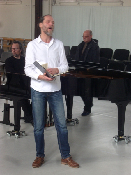 Don Pizarro in "Fidelio", Göttinger Stadtkantorei, Alte Fechthalle, Göttingen 2020 (mit Bernd Eberhardt und Matthias Schlachter)
